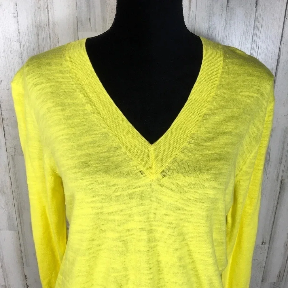 J. Crew Slub Knit V-Neck Long Sleeve Sweater XS